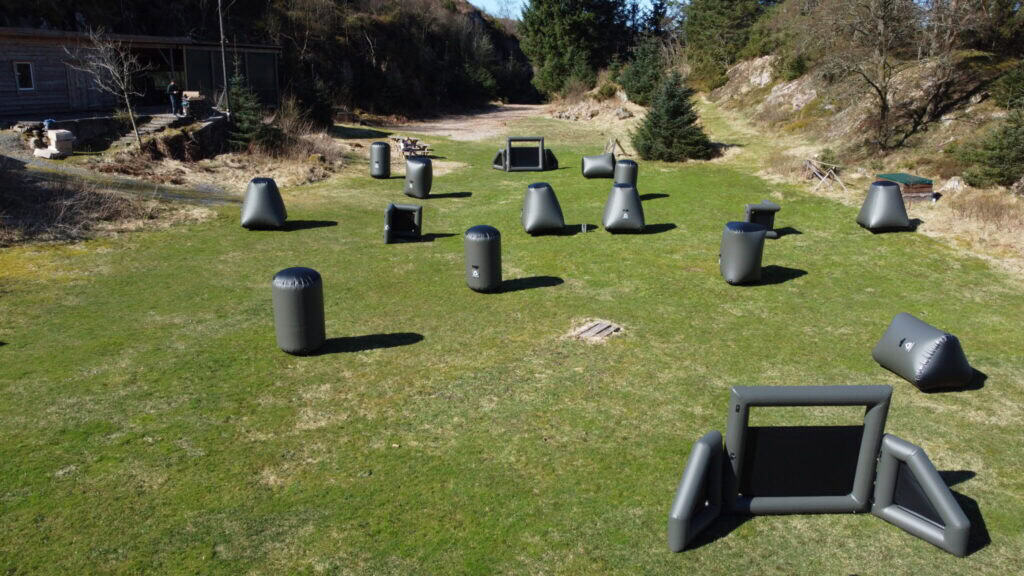 Innendørs og utendørs opplevelser med spennende fasiliteter for alle aldre.